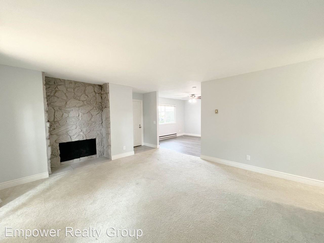 242 Caliente Dr - Photo 3 of 24