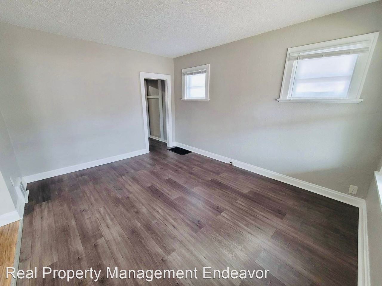 4885 Anderson Ave - Photo 2 of 21