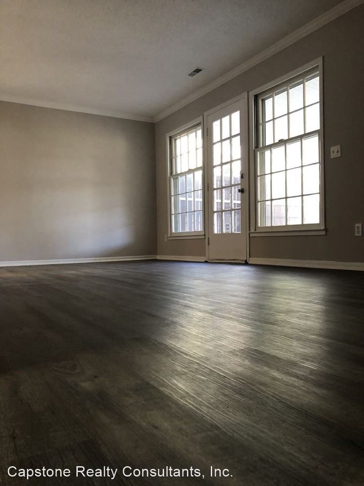 4080 Huntingreen Ln #C - Photo 3 of 24