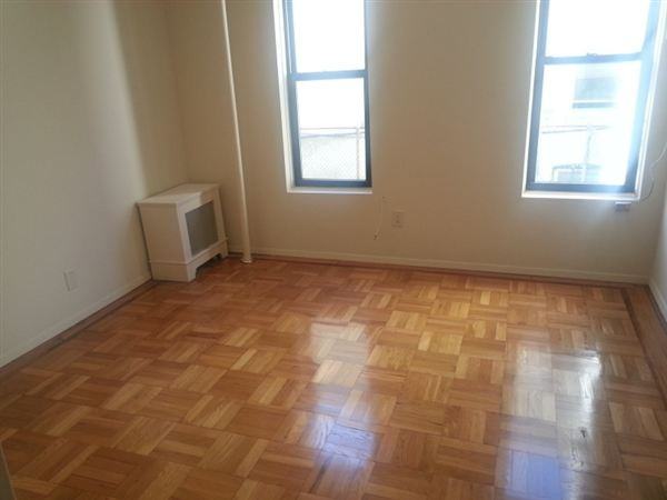 Throop Ave - Photo 2 of 5