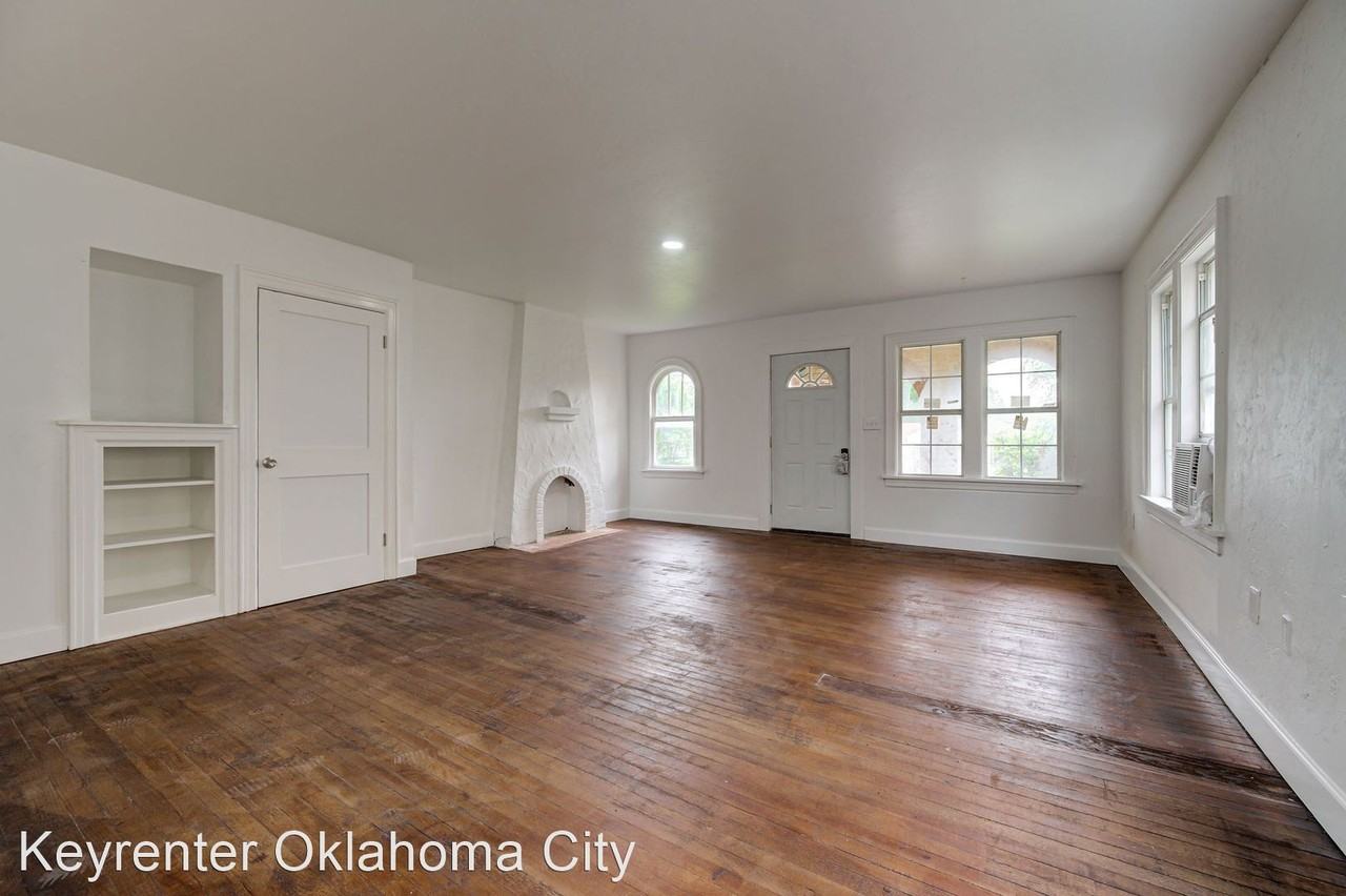 1327 W Missouri Ave - Photo 2 of 25