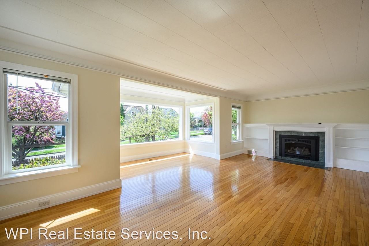 1316 N 77th St - Photo 2 of 35