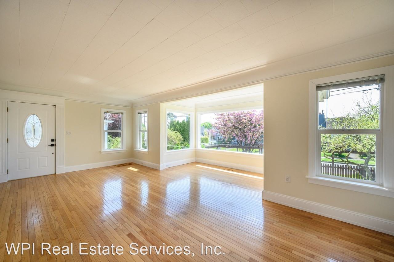 1316 N 77th St - Photo 3 of 35