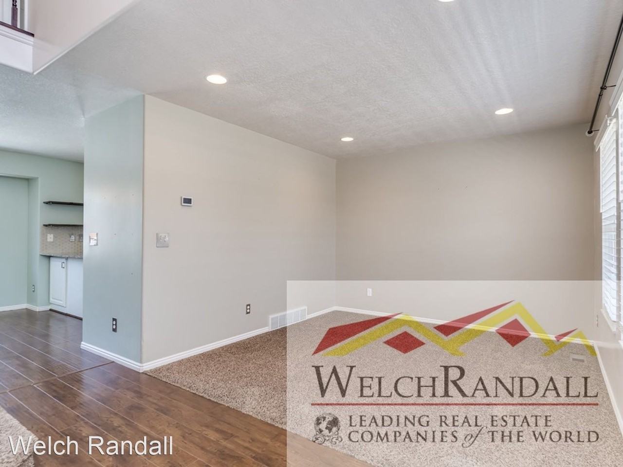 624 W 1825 N - Photo 2 of 25