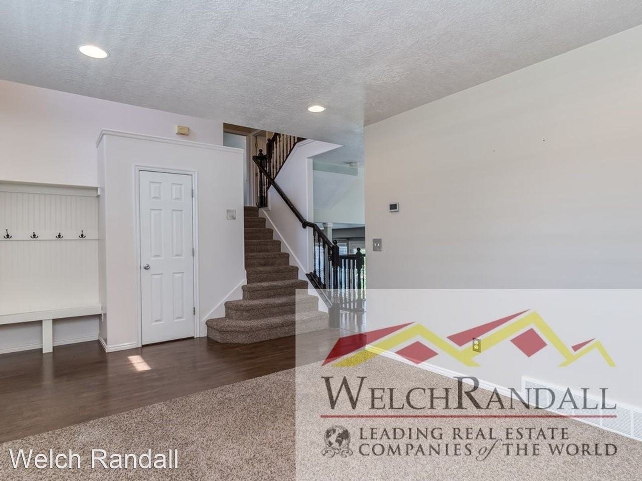 624 W 1825 N - Photo 3 of 25