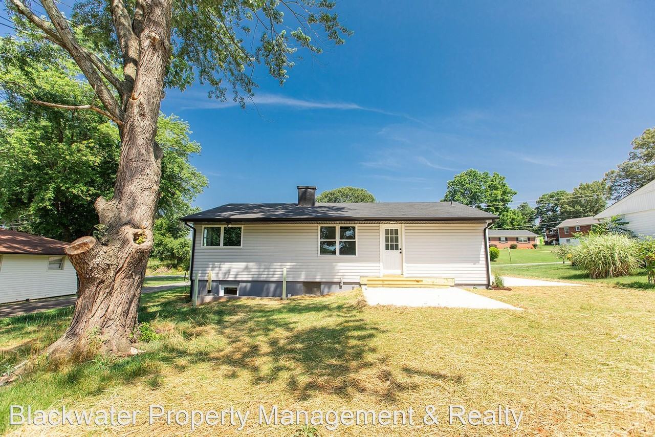 5912 Dublin St - Photo 2 of 23