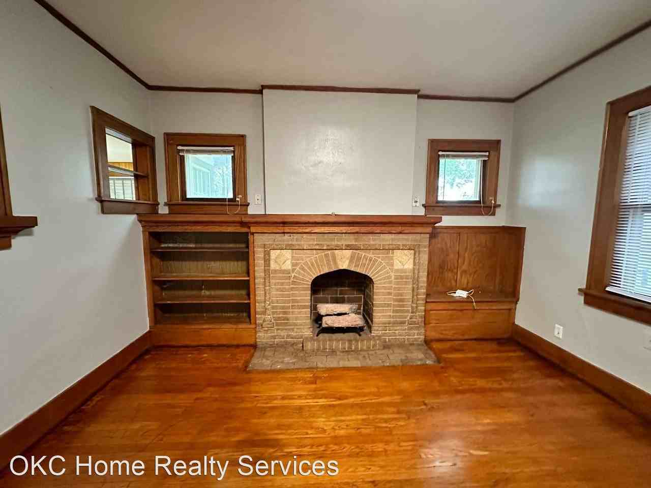 2244 Nw 11th St - Photo 3 of 40