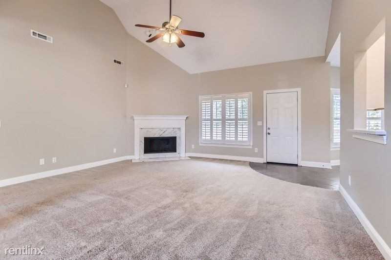 80 Old Hickory Ln - Photo 3 of 18