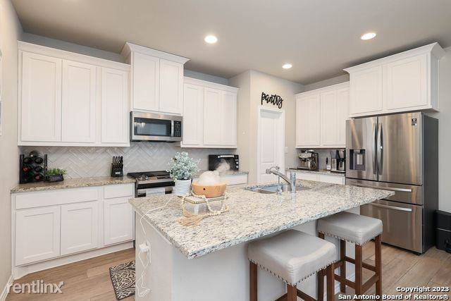 2748 Barkey Spgs - Photo 2 of 10