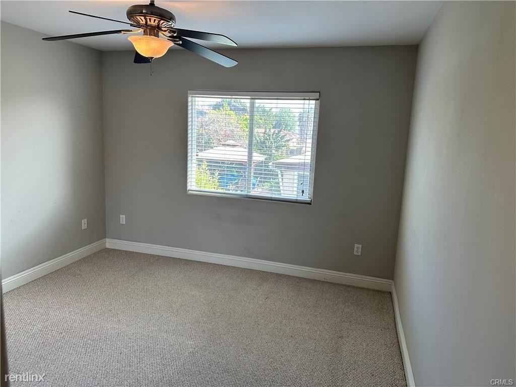 705 Muscatel Ave - Photo 3 of 10