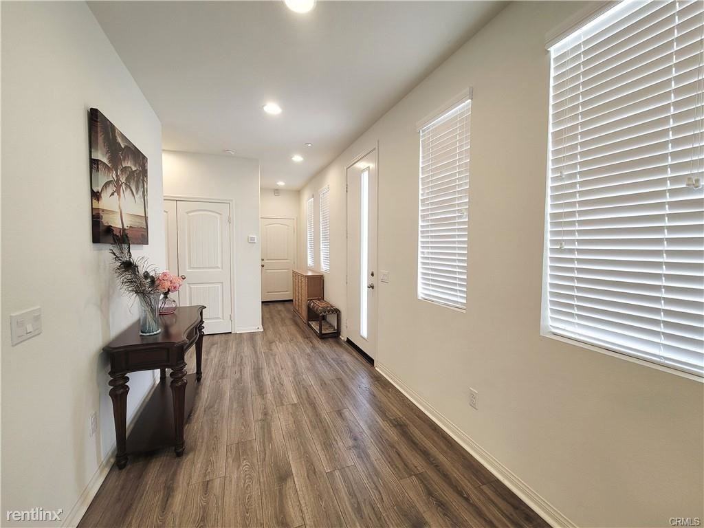 417 W Bagnall St - Photo 3 of 12