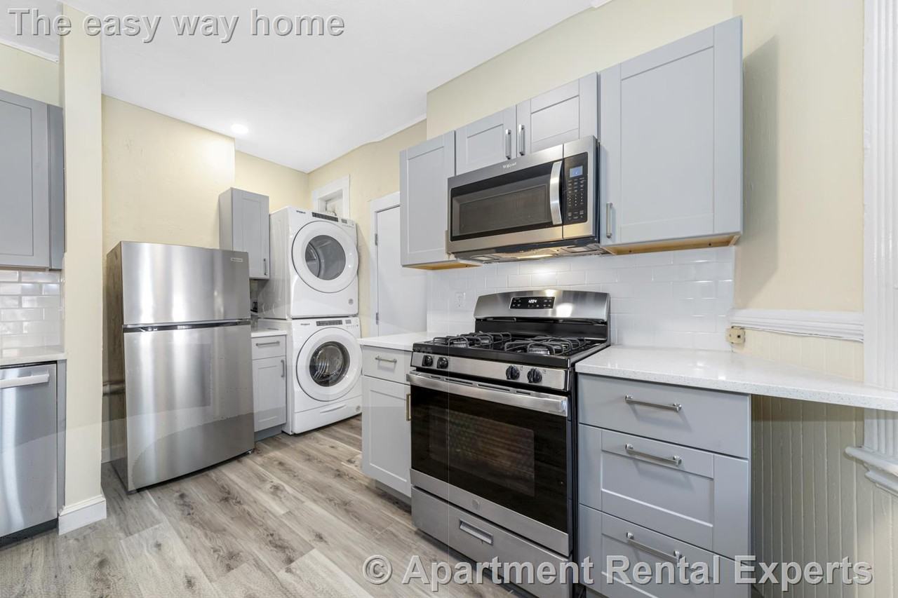 46 Brackett St #2 - Photo 2 of 13