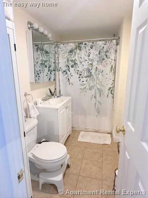 391 Columbia St - Photo 4 of 10