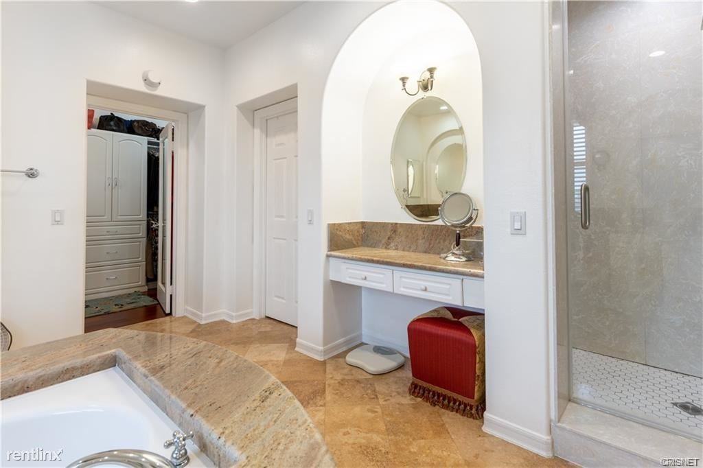 26808 Fairlain Dr - Photo 3 of 10