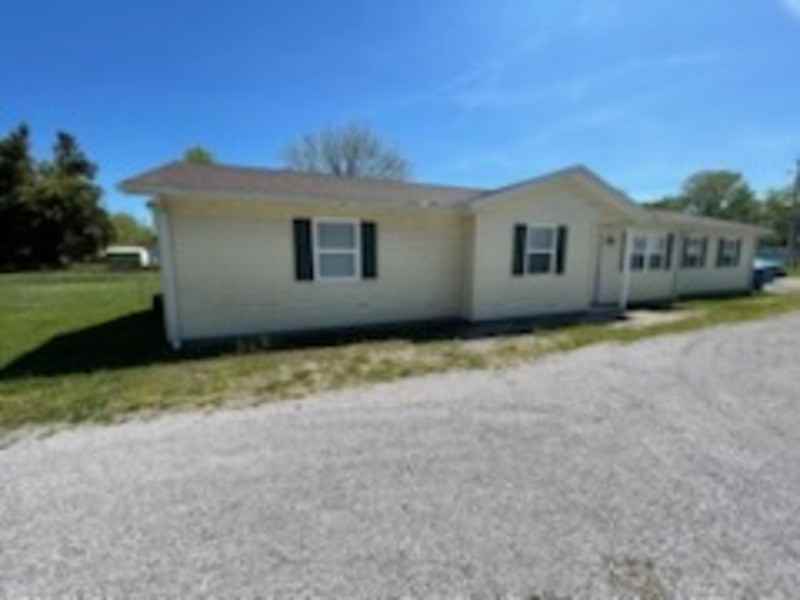 6146C Childers Rd - Photo 2 of 13