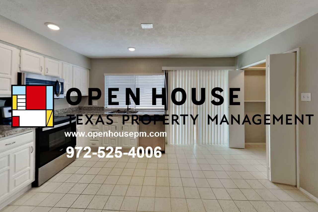 5211 Girnigoe Dr - Photo 3 of 17
