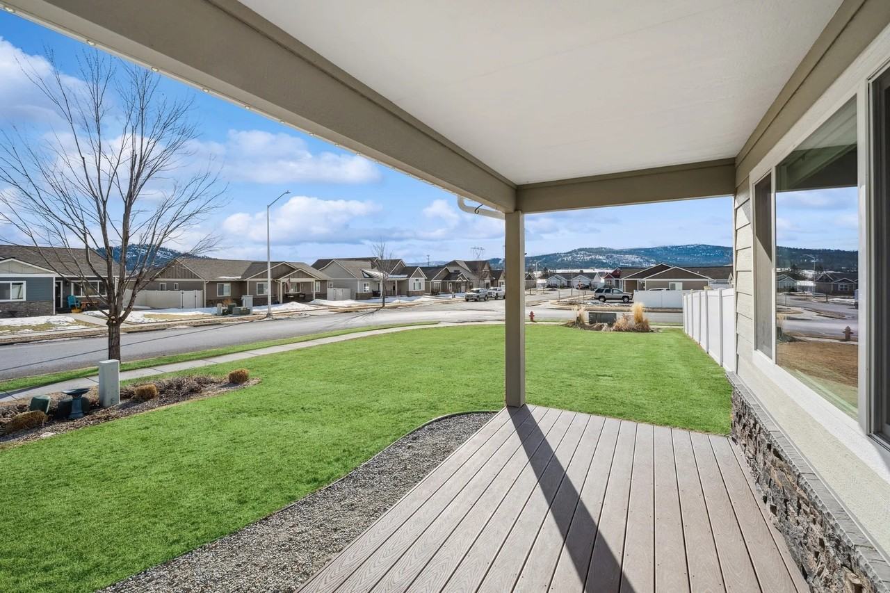 235 Battle Ridge Dr - Photo 5 of 43