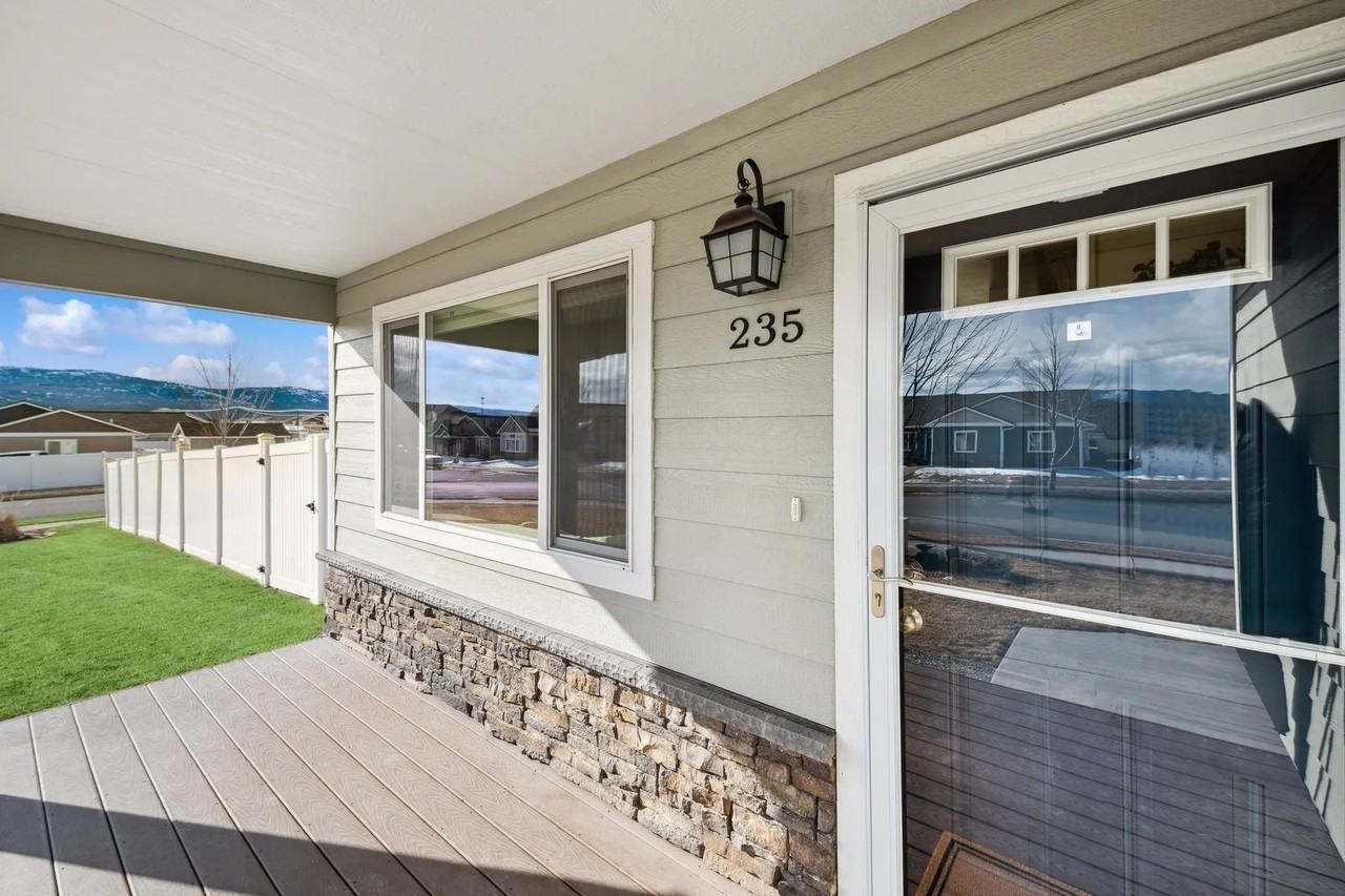 235 Battle Ridge Dr - Photo 6 of 43