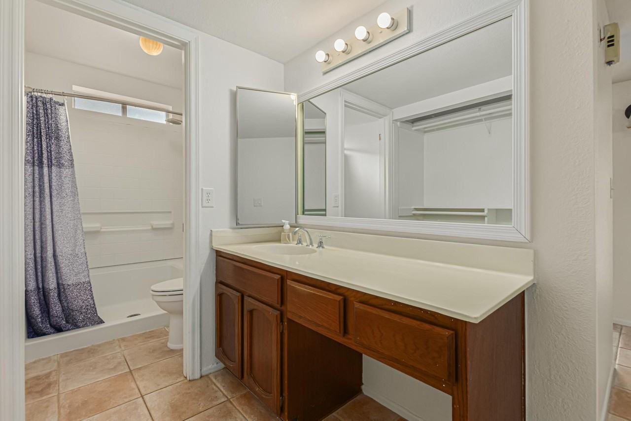 W Mission Dr - Photo 3 of 13