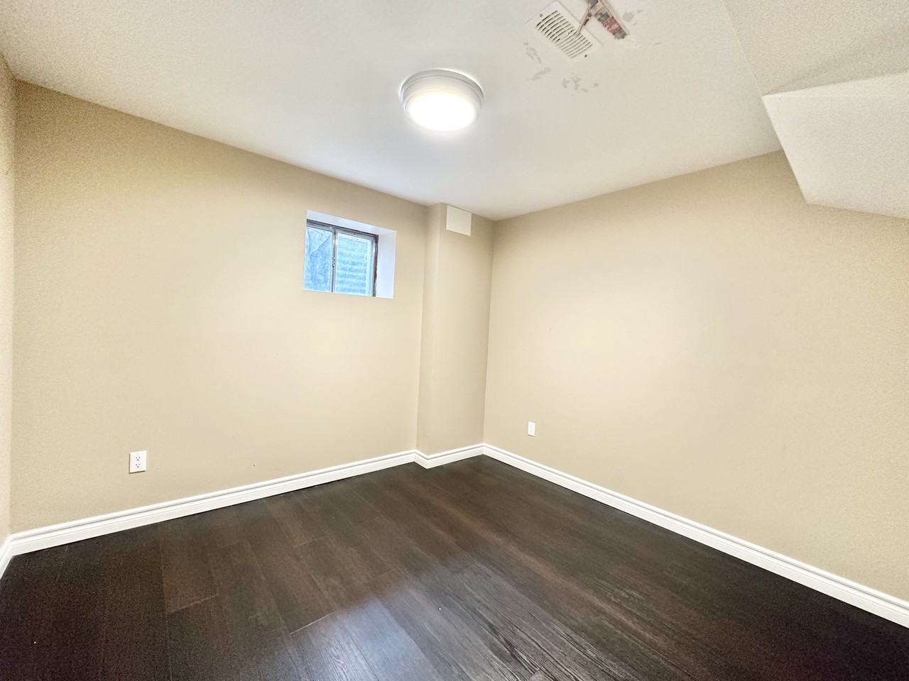 2-58 Lahaye Dr Whitby, ON , Canada - Photo 3 of 14