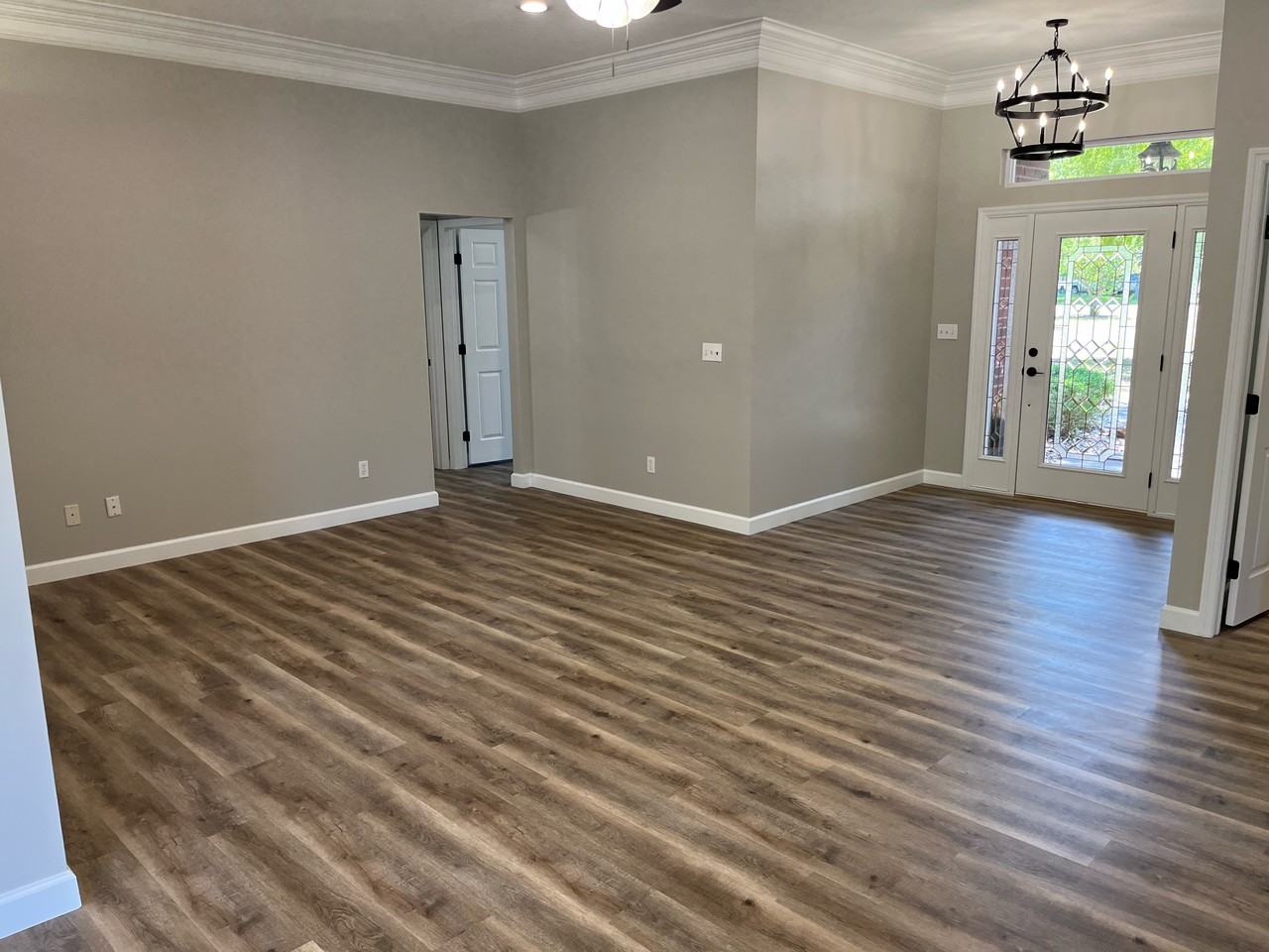 211 Sw Ainsley Gln #NA - Photo 3 of 4