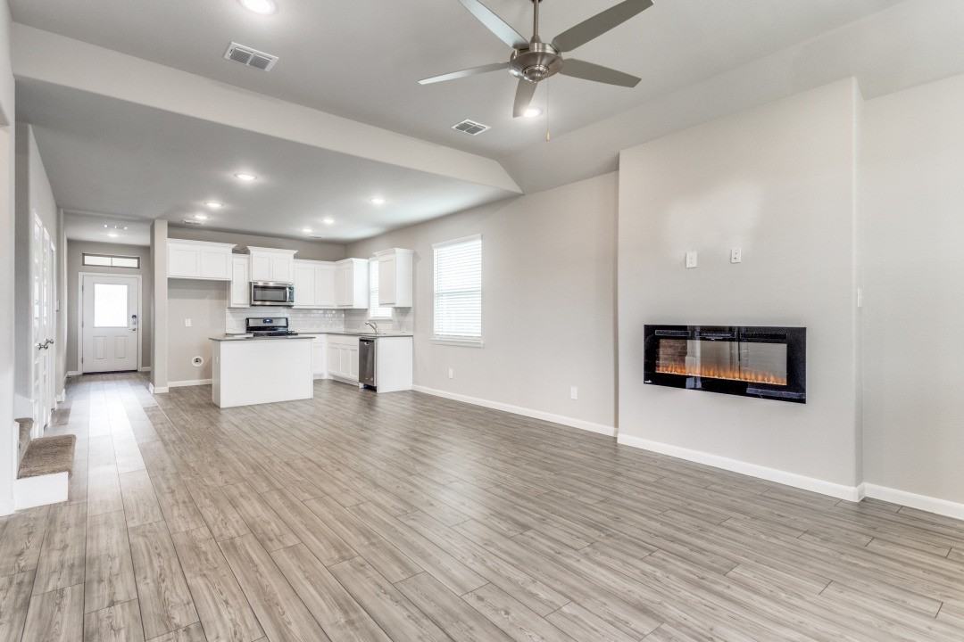 5427 Big Thicket Ln #1 - Photo 7 of 28