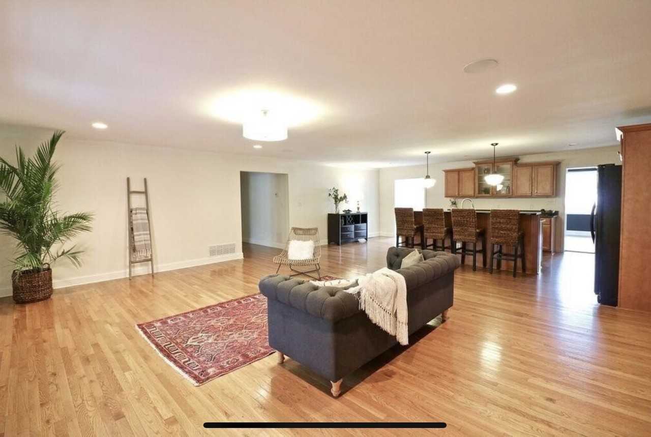 87 S Lakeshore Dr #NA - Photo 3 of 37