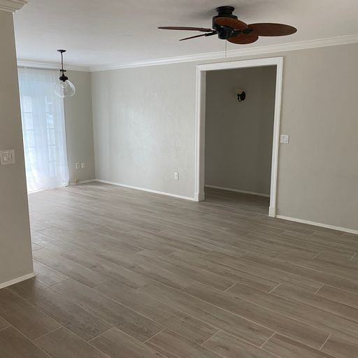 4658 Saxon Dr #NA - Photo 2 of 8