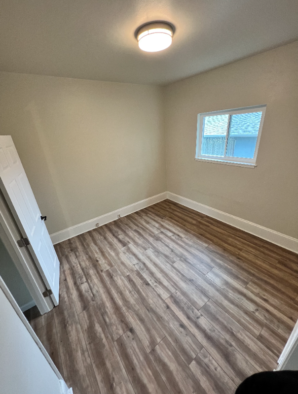 1199 S Almaden Ave - Photo 3 of 6
