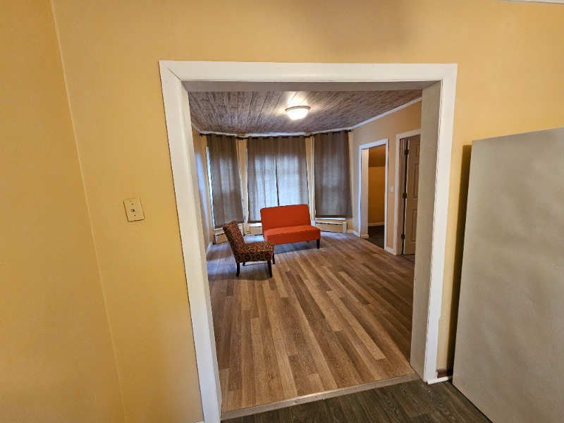 513 13th Ave Se - Photo 2 of 21