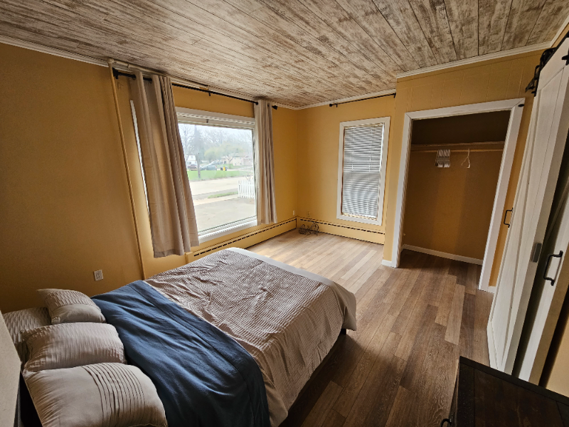 513 13th Ave Se - Photo 6 of 21