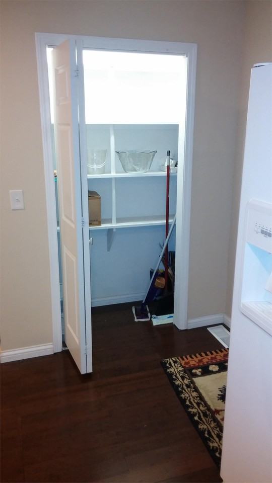 1193 Grant St #A - Photo 3 of 31