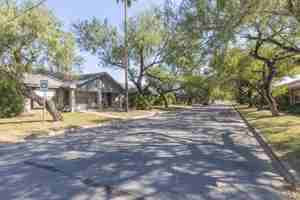 featured image of 100 Condessa Dr #109