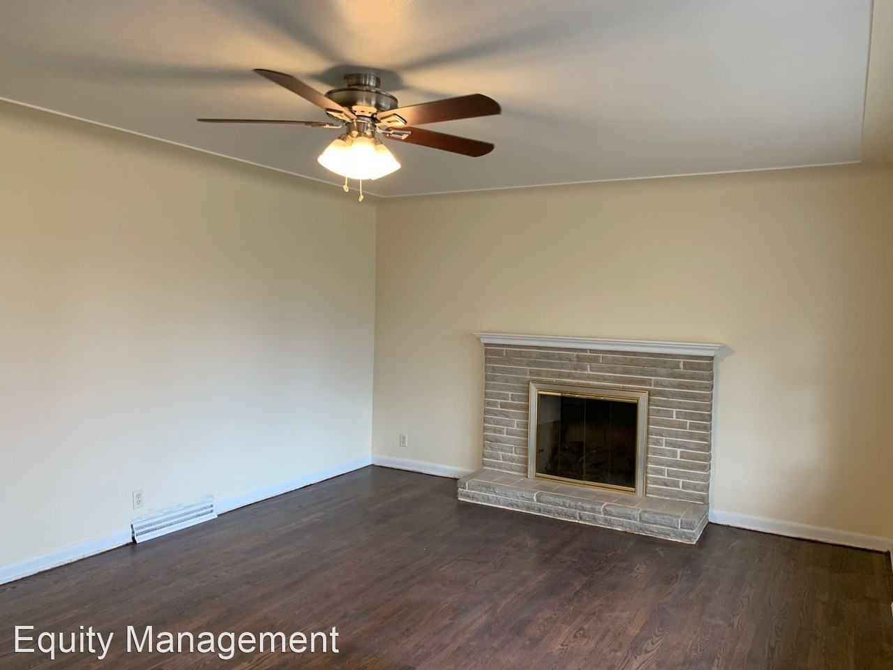 3396 Sandalwood Ct - Photo 2 of 15