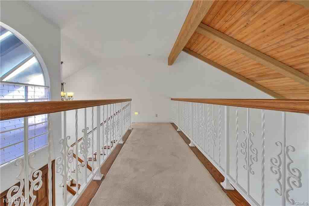 2 Cambridge - Photo 2 of 11