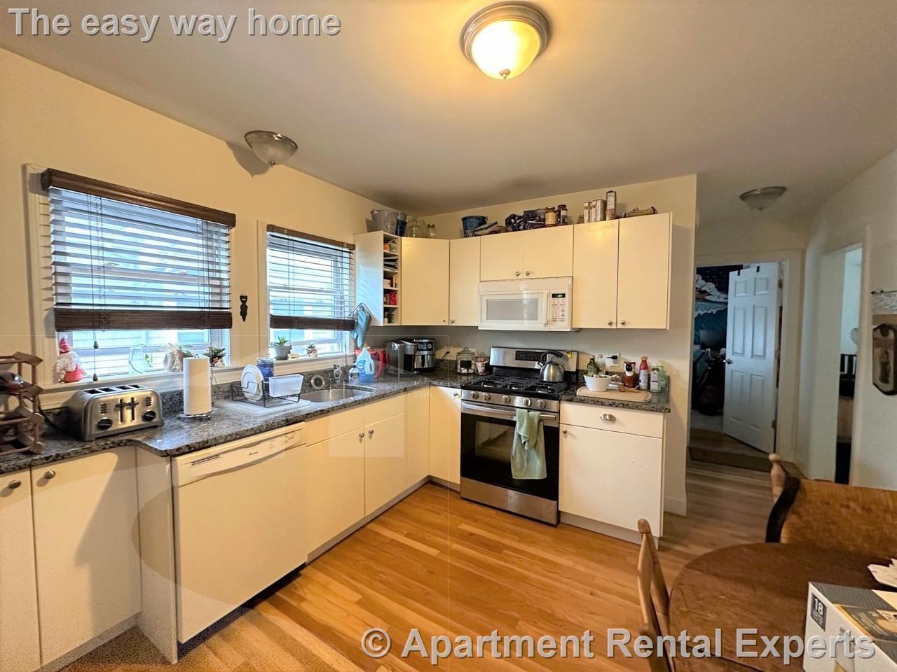 10 Wheeler St #2 - Photo 4 of 14