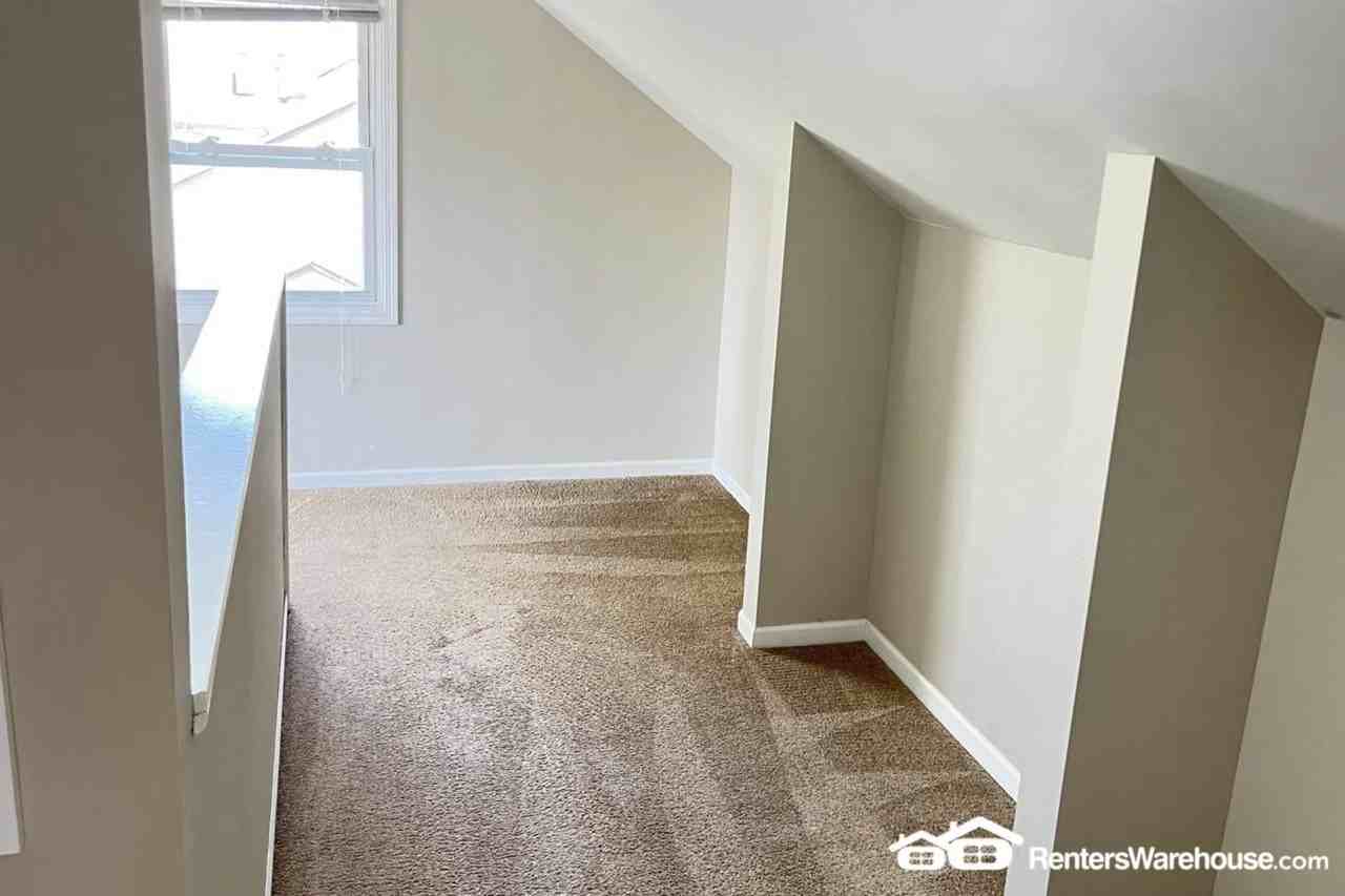 5239 Logan Ave N - Photo 3 of 25