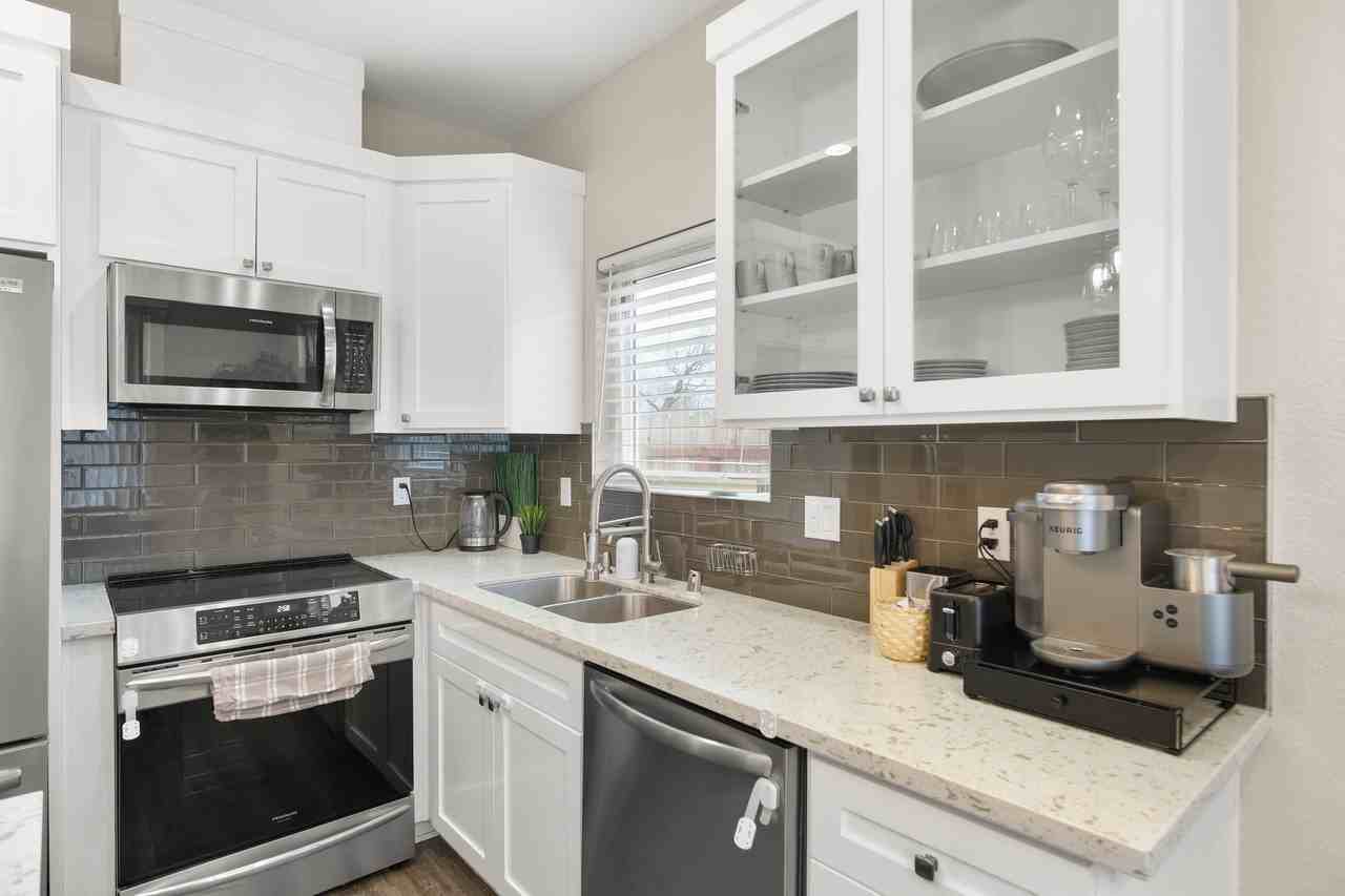 2996 39th St #2996 - Photo 3 of 35