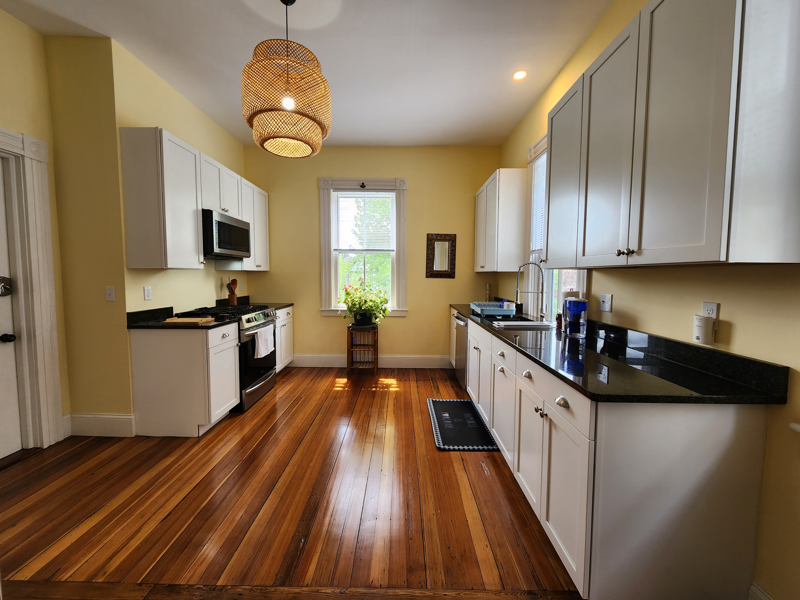10 Wood St #2 - Photo 2 of 17