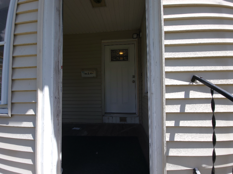 30 Beacon Ave - Photo 2 of 31