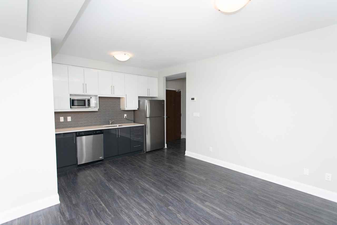 686 Bathurst Street #204 - Photo 3 of 11