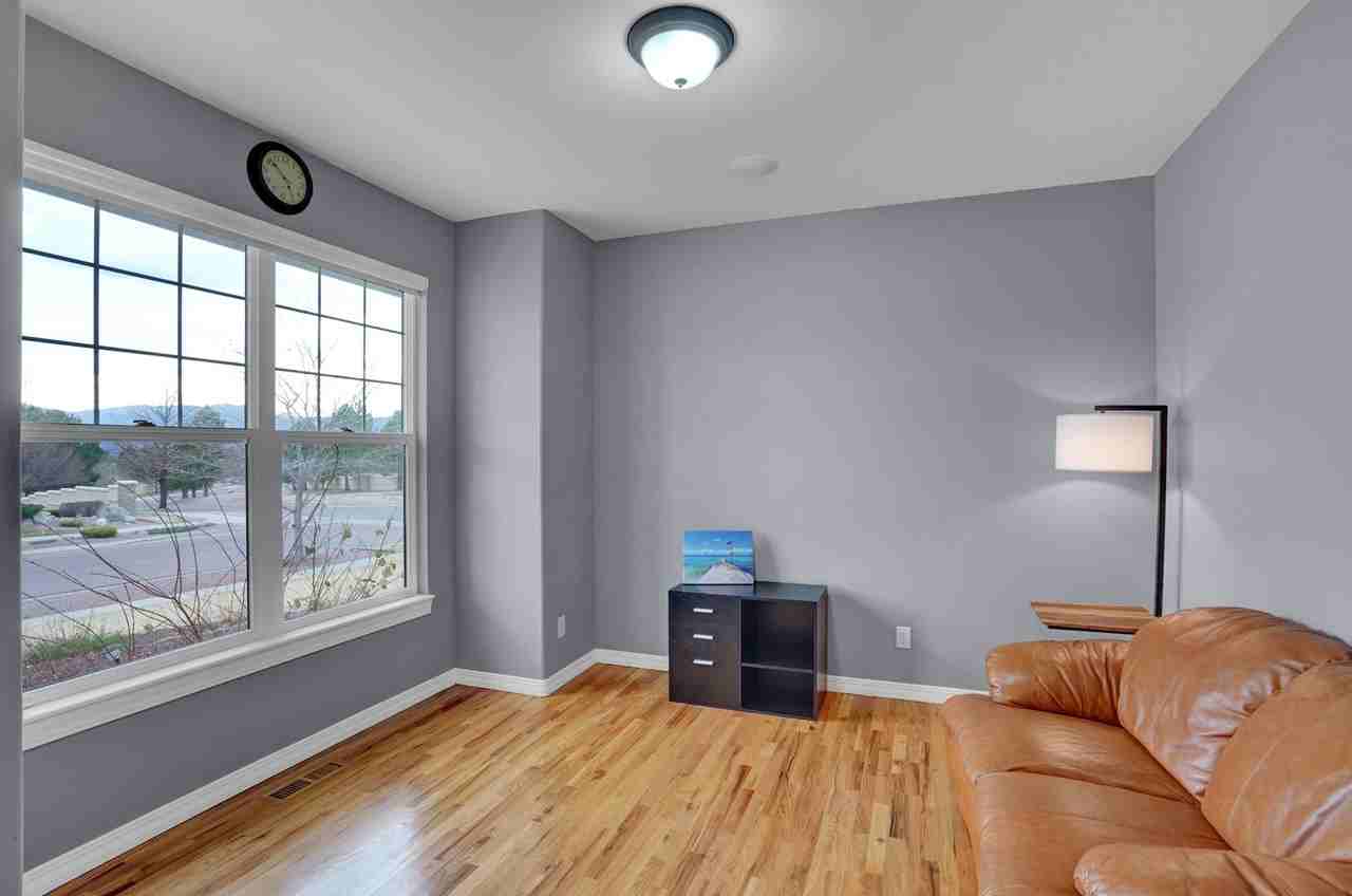 10071 Clovercrest Dr #1 - Photo 7 of 11