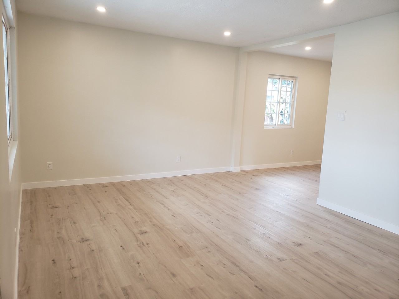 11433 Broaded St #NA - Photo 3 of 10