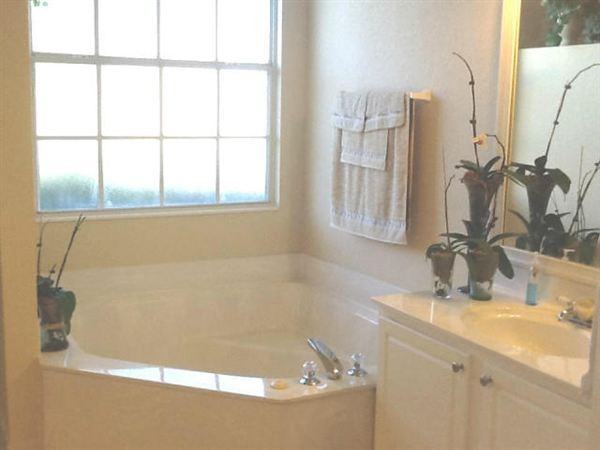 15840 Rolling Meadows Circle - Photo 3 of 6