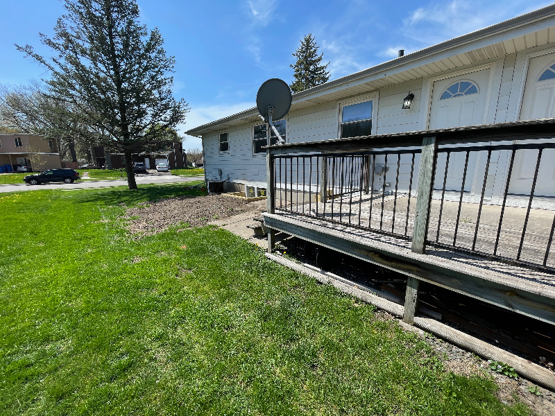 601 N Madison St - Photo 3 of 9