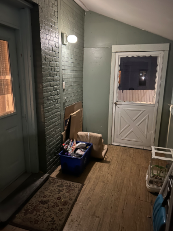 828 2nd St #2 - Photo 2 of 10