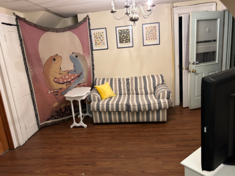 828 2nd St #2 - Photo 3 of 10