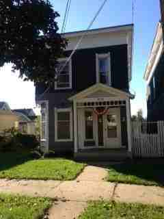 810 3rd St NW - Photo 3 of 5