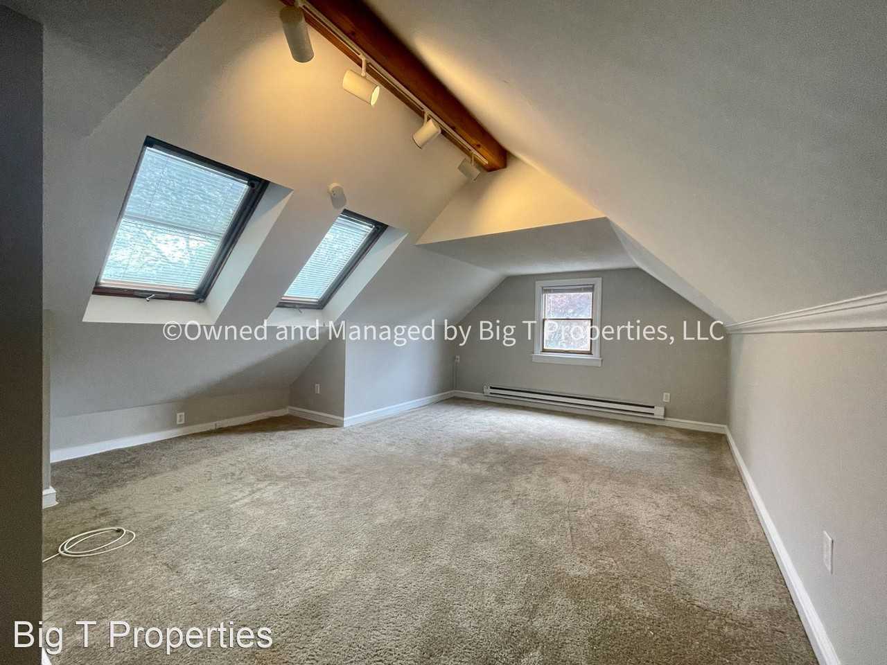 401 Pennsylvania Ave - Photo 2 of 11