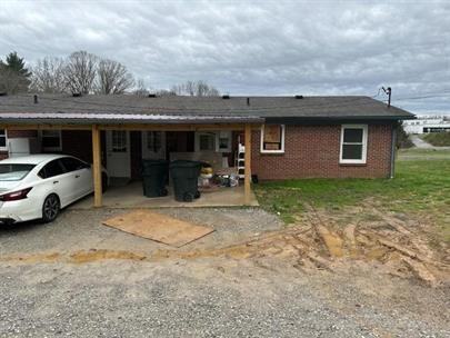 Skyline 103 A - Photo 2 of 8